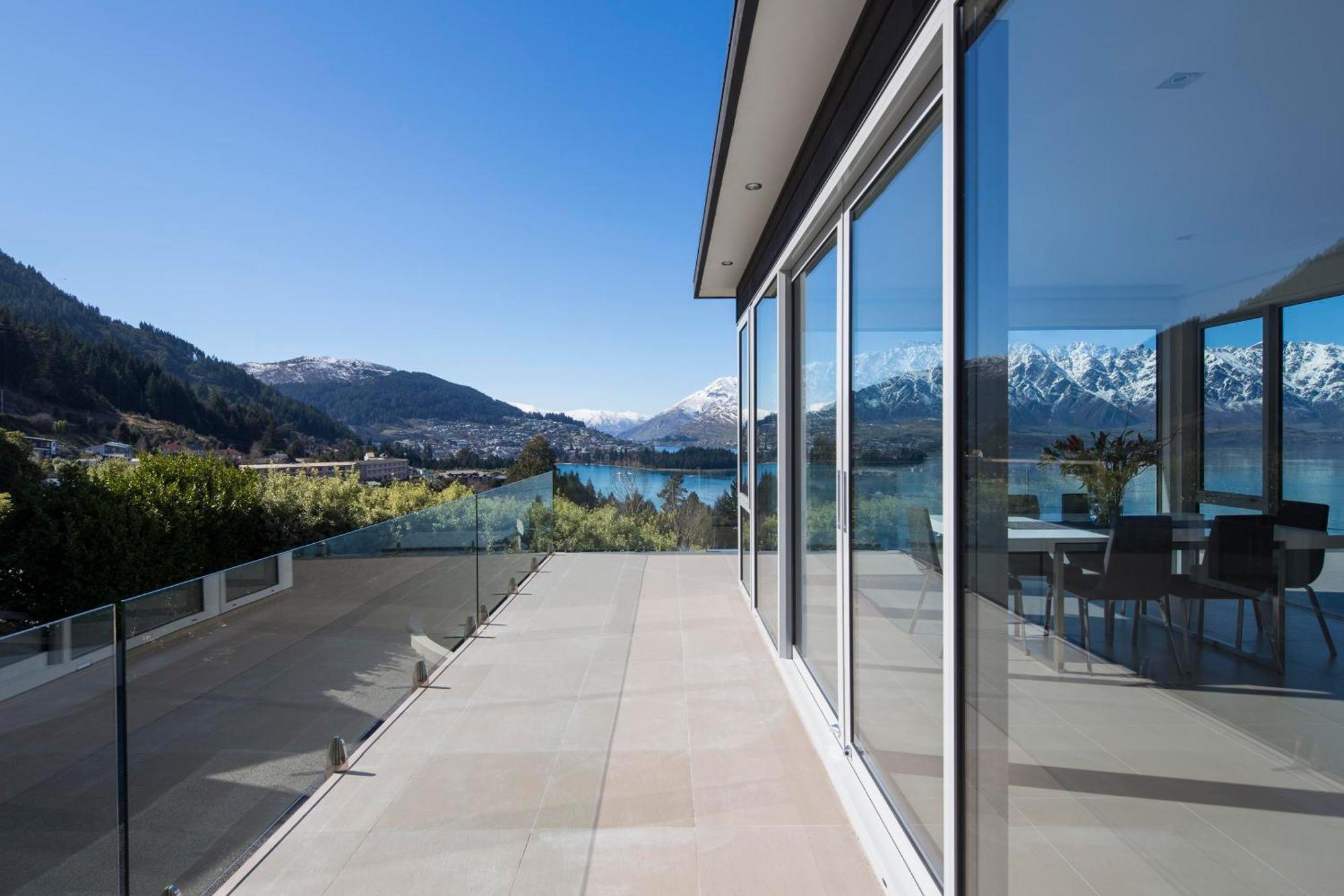 The Views And Spa By Staysouth Queenstown Eksteriør bilde